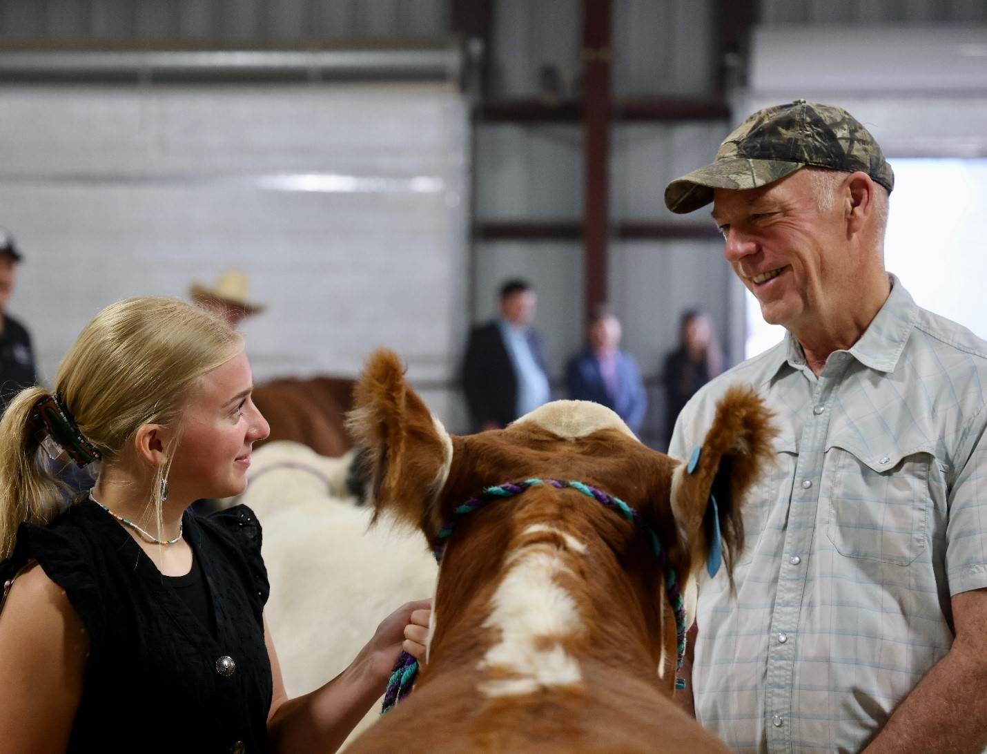 Gov. Gianforte visiting with Beaverhead County 4-H members in Dillon
