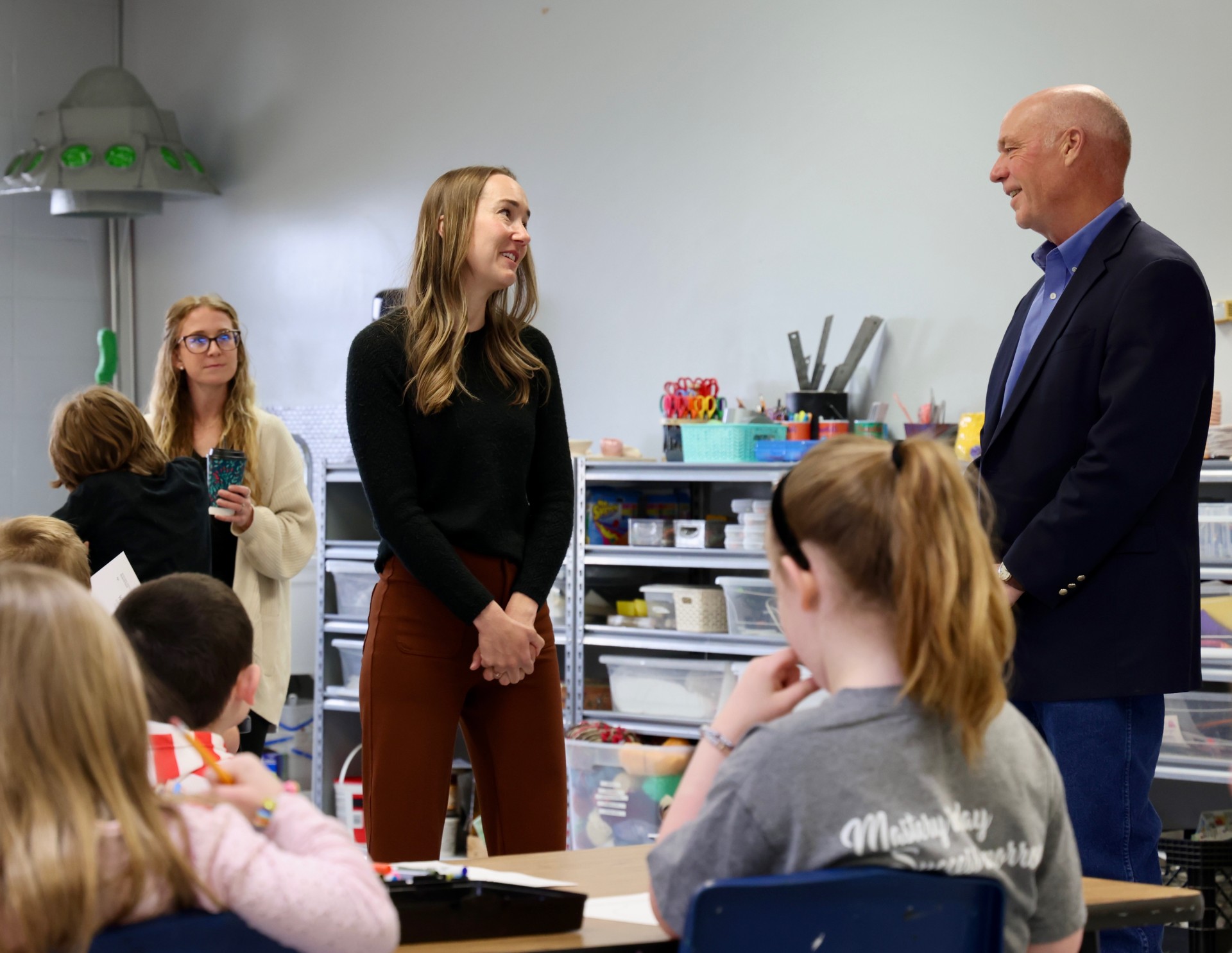 Gov. Gianforte visiting with a teacher at Dutton/Brady School 