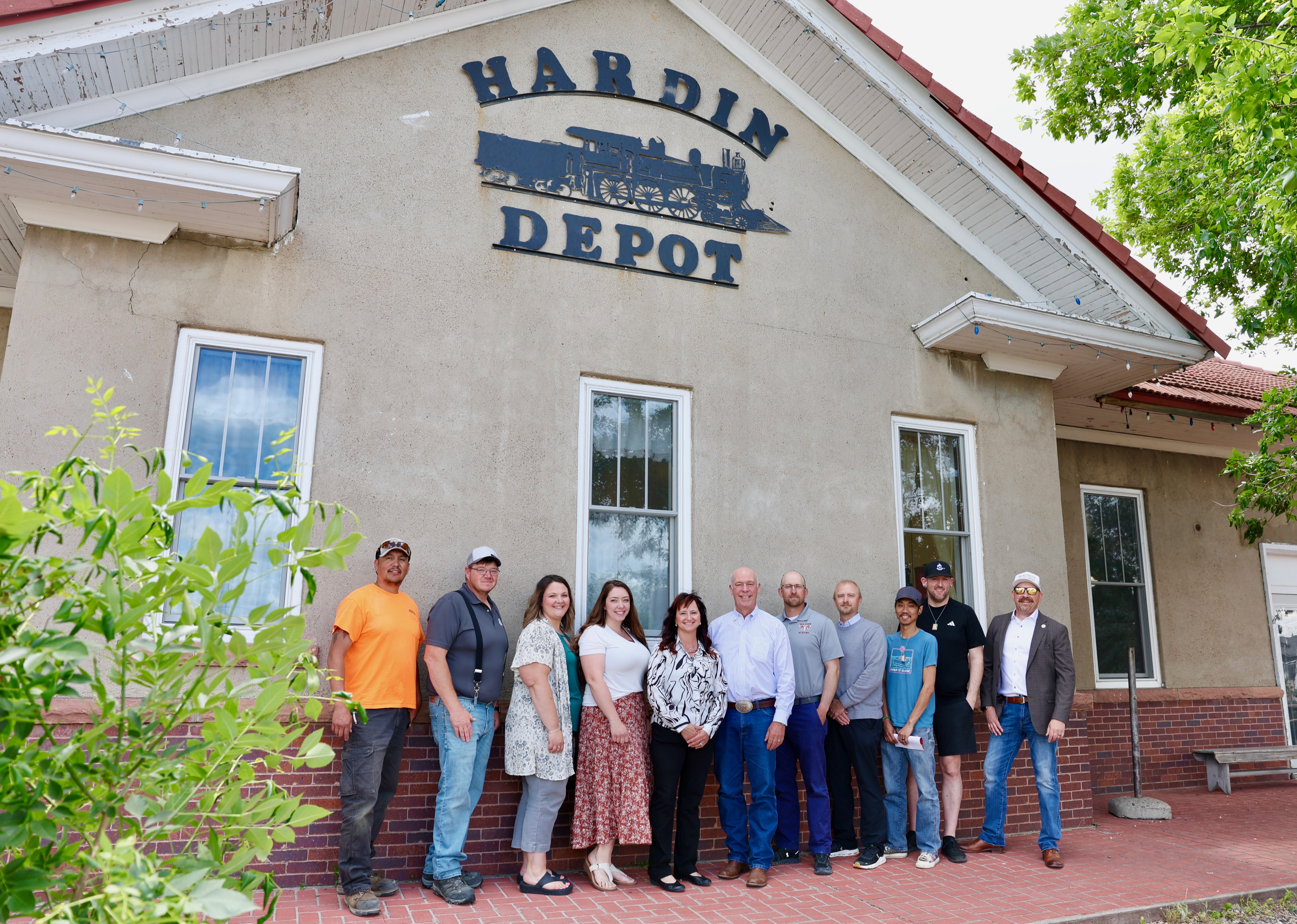 Gov. Gianforte meeting with local business owners in Hardin