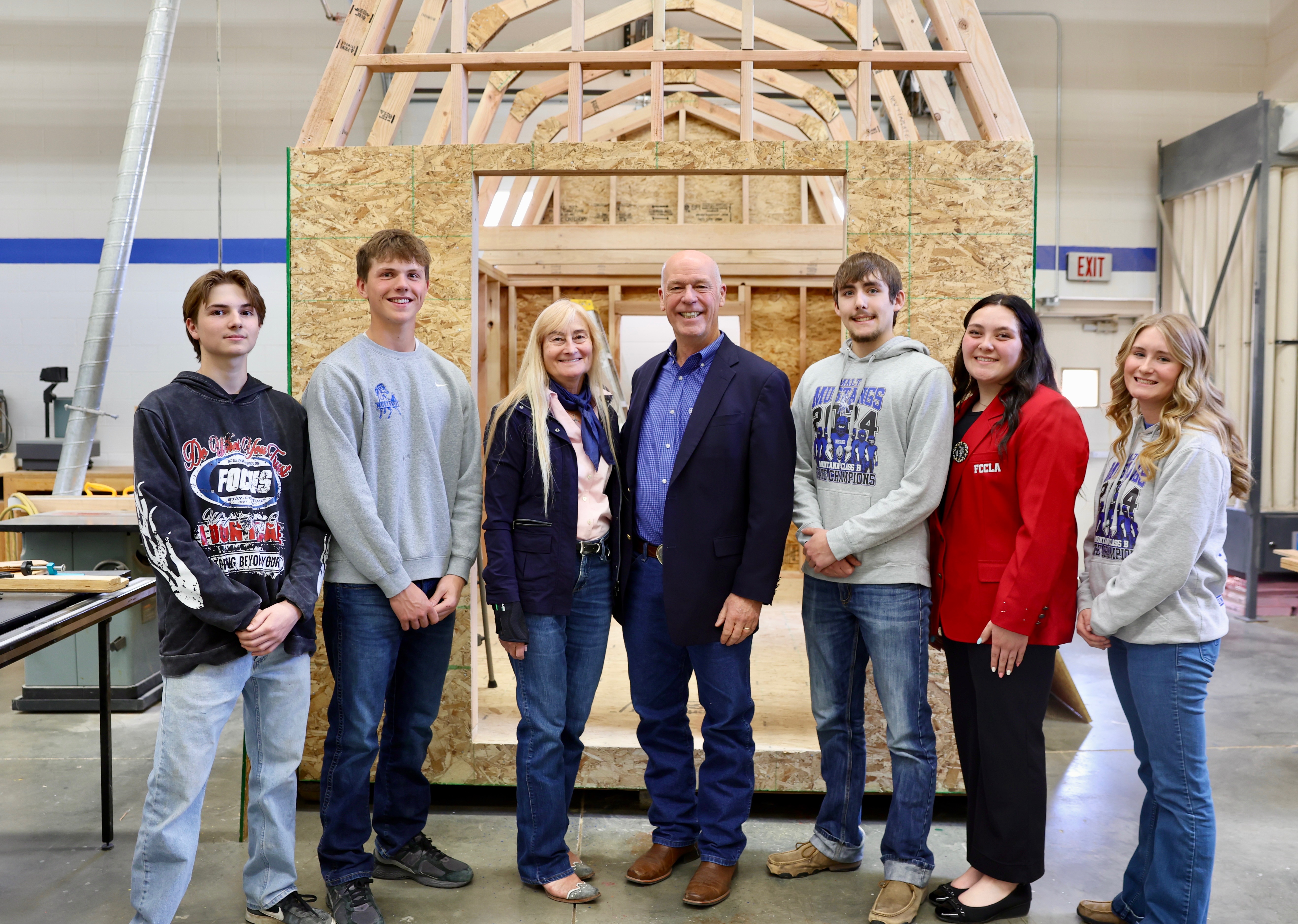 Governor and First Lady Gianforte meeting with students at Malta High School 