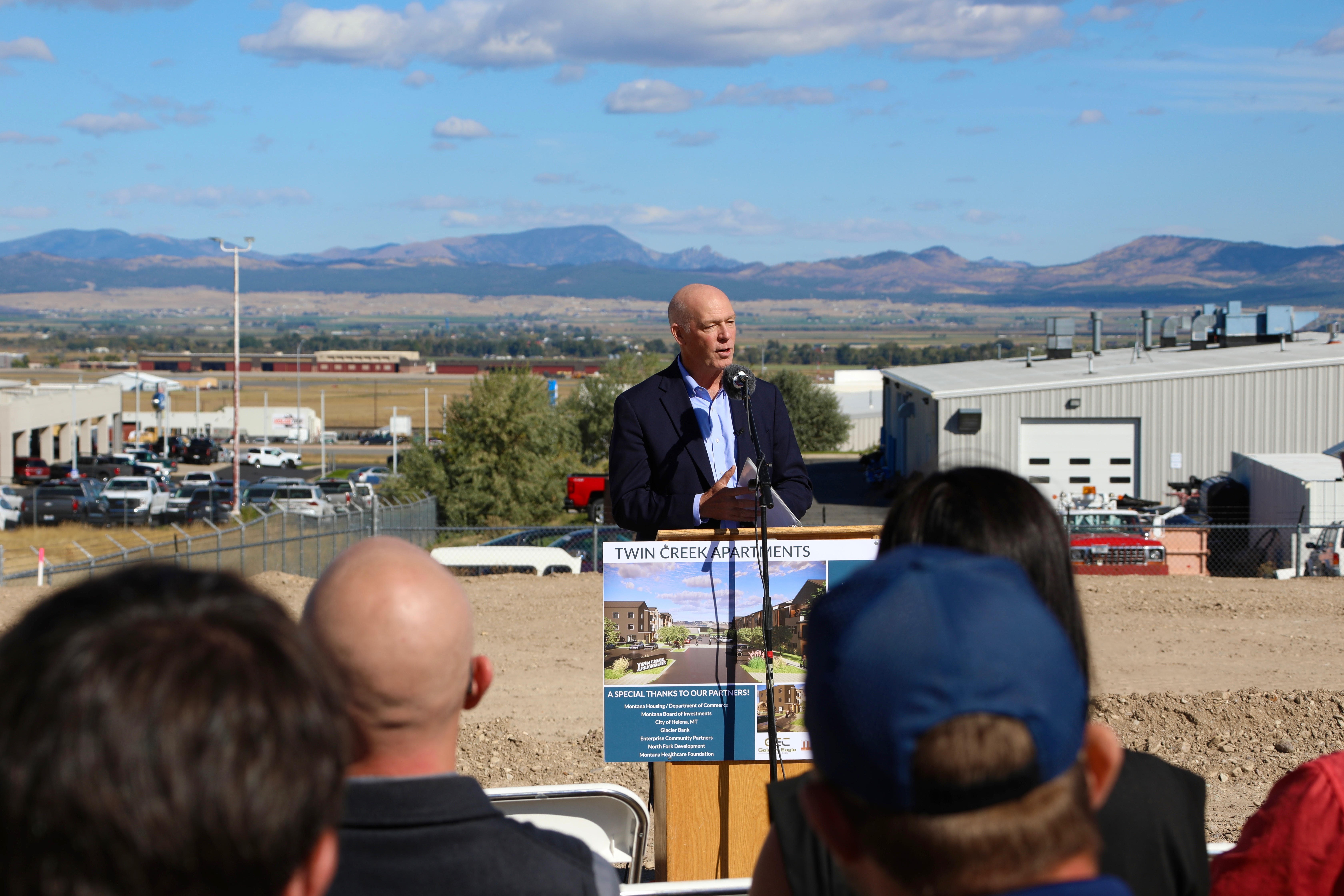 Twin Creek Apartments Groundbreaking